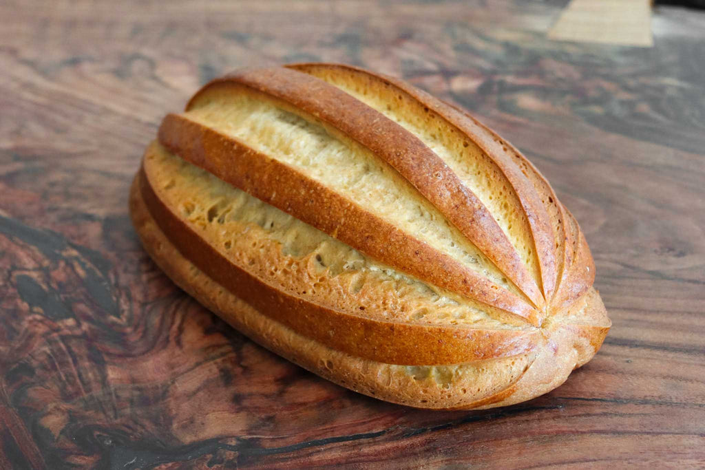 Pain au levain le Caennais Brié