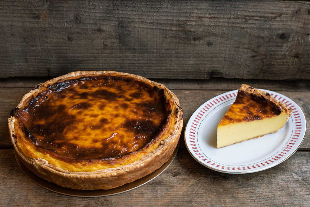 nos flans pâtissiers font partis des meilleurs flans de Montréal selon Maudits Français, n'hésitez-pas à les essayer! 